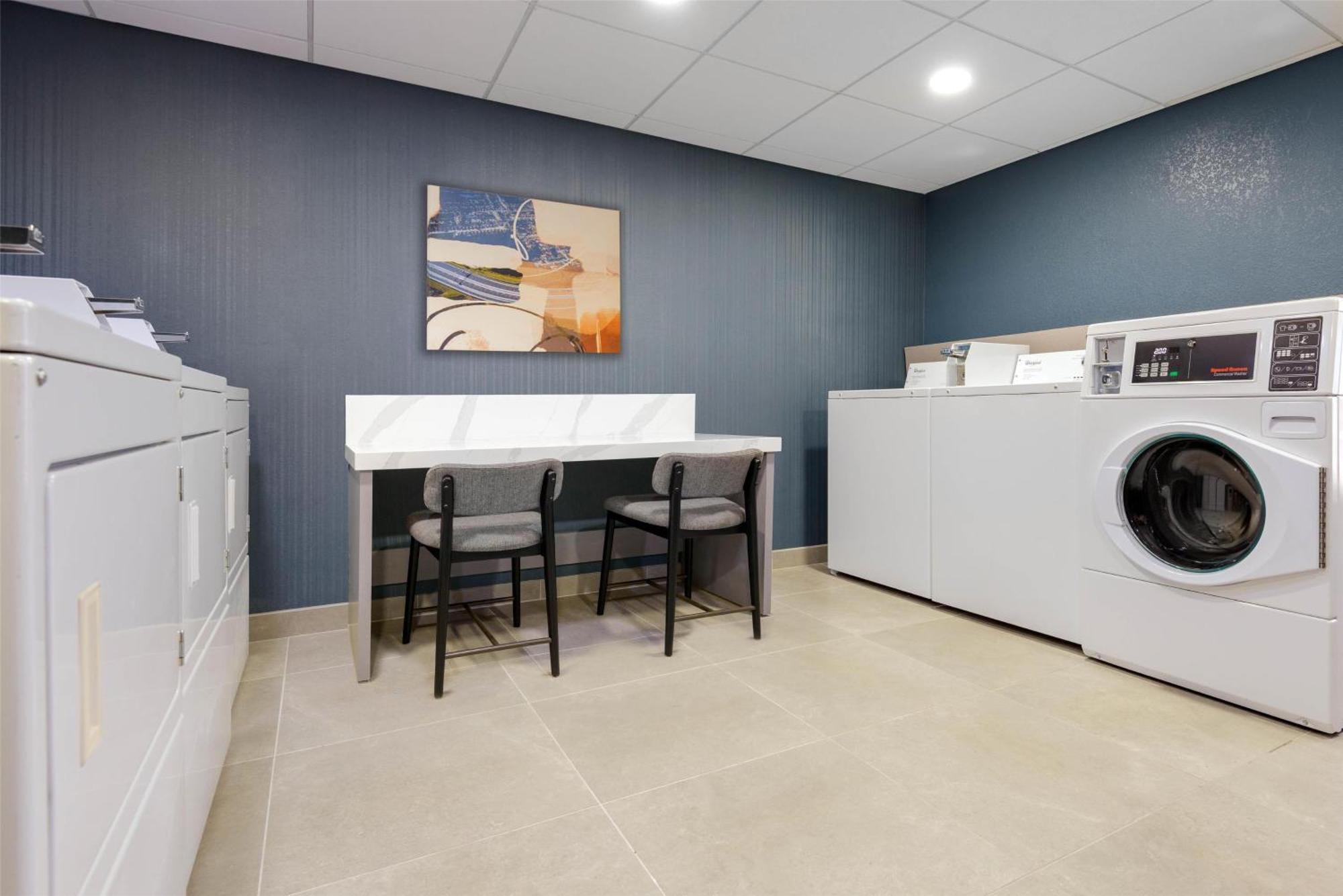 Homewood Suites By Hilton Orlando-Ucf Area Alafaya Exterior foto